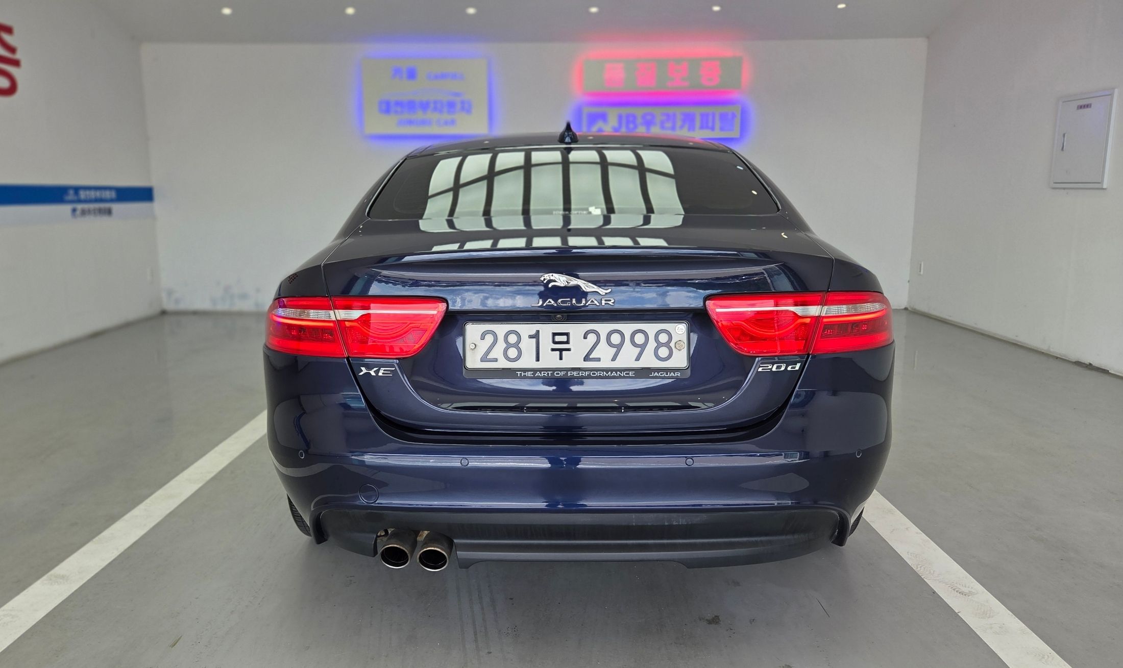 JAGUAR XE 2019