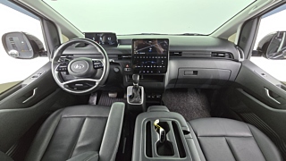 HYUNDAI STARIA 2023