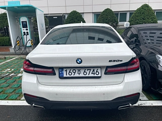 BMW 5-SERIES G30 2021