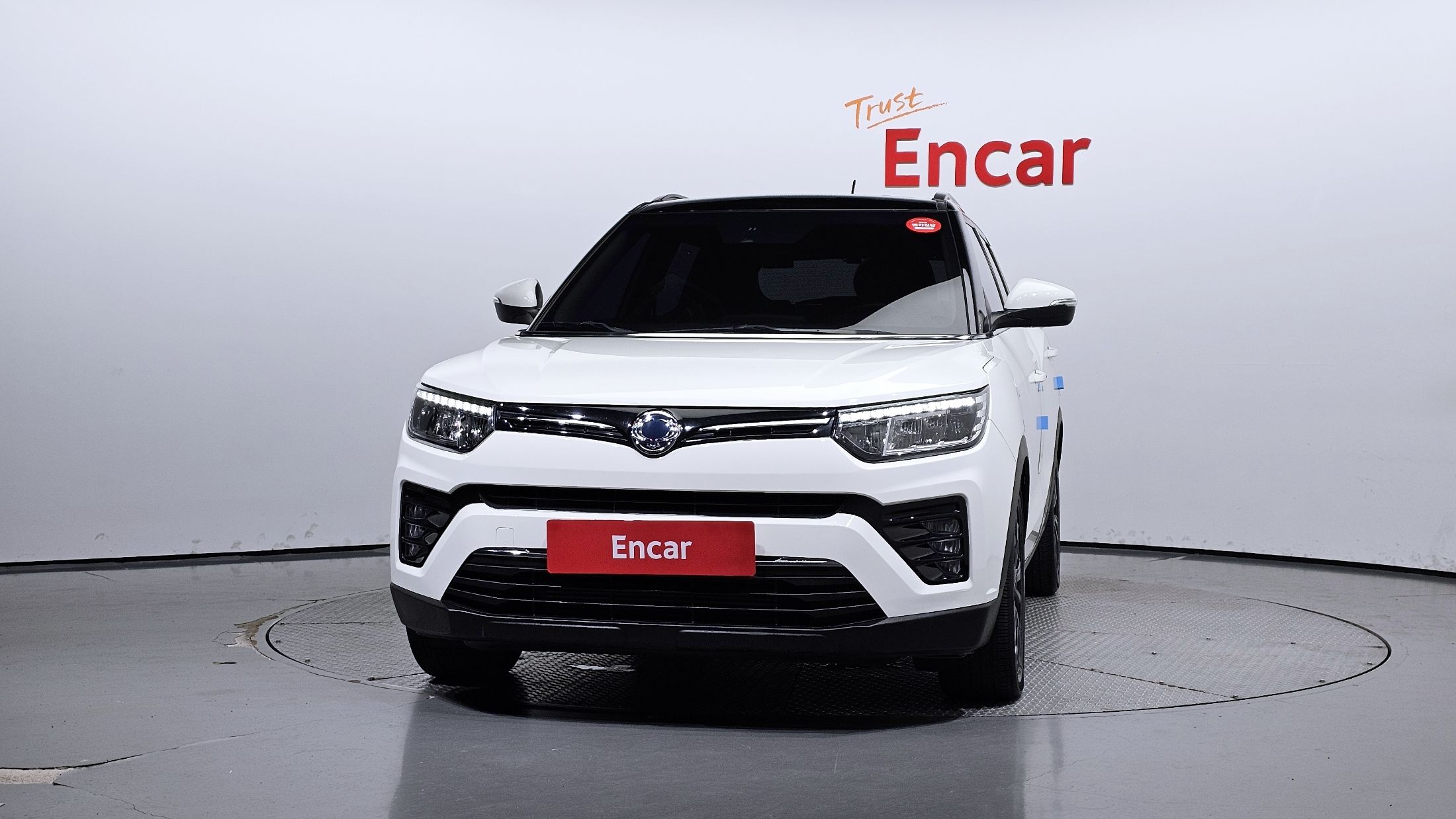 SSANGYONG TIVOLI VERY NEW 2019