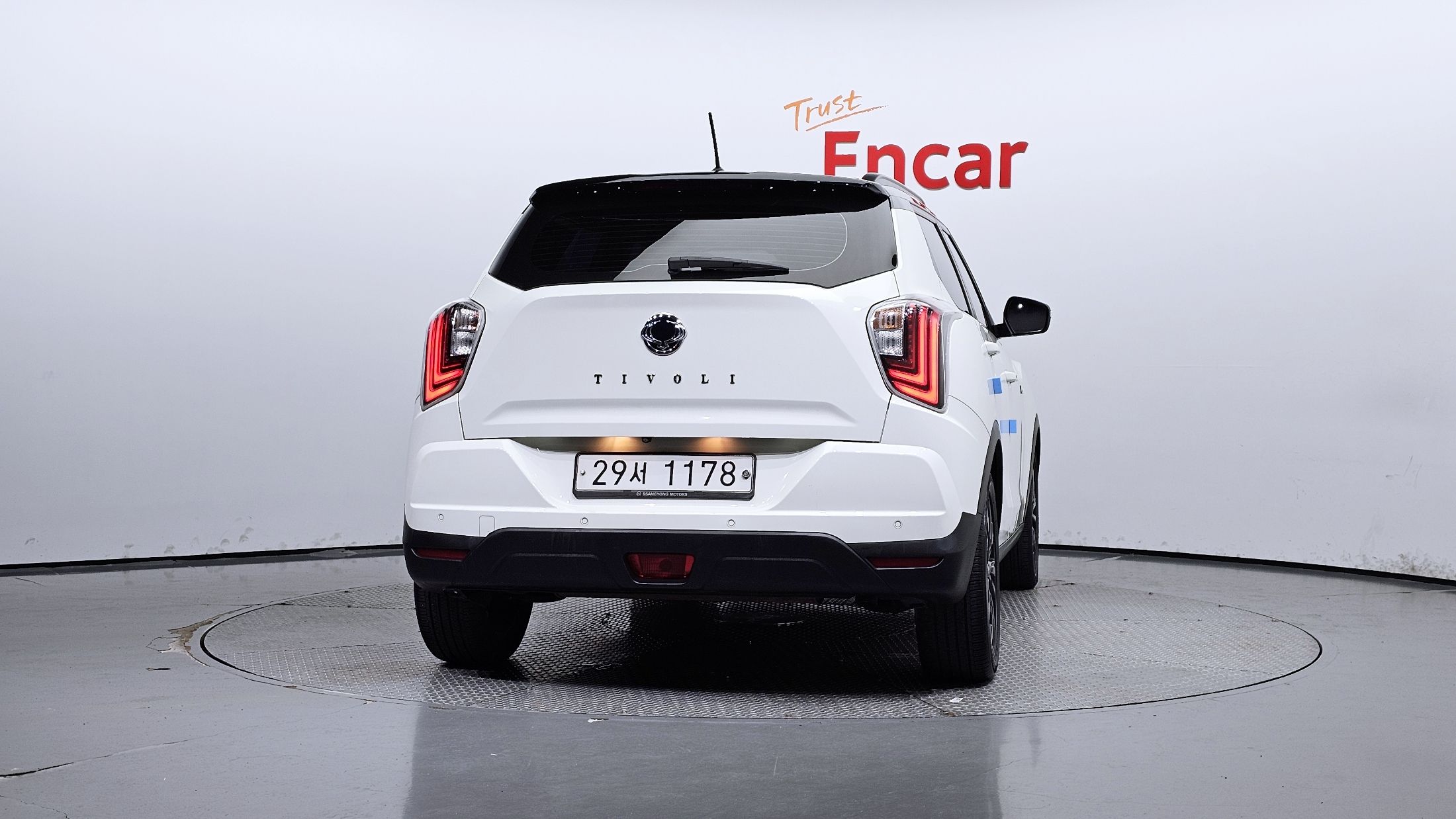 SSANGYONG TIVOLI VERY NEW 2019