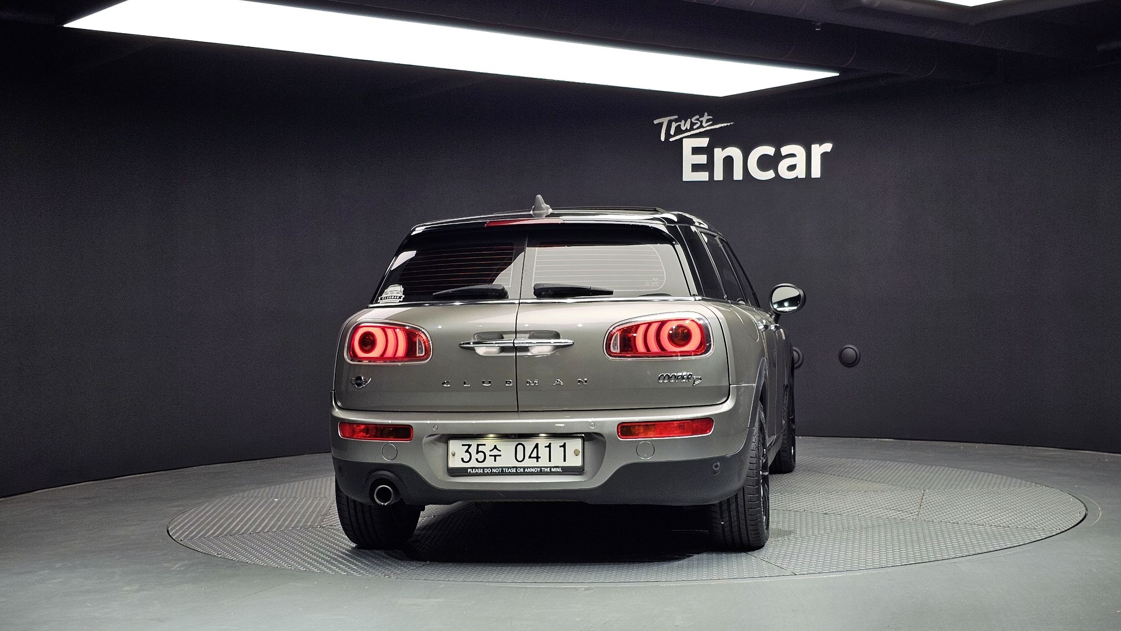 MINI CLUBMAN COOPER D 2016