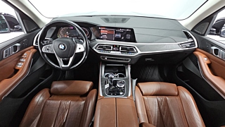 BMW X7 G07 2020