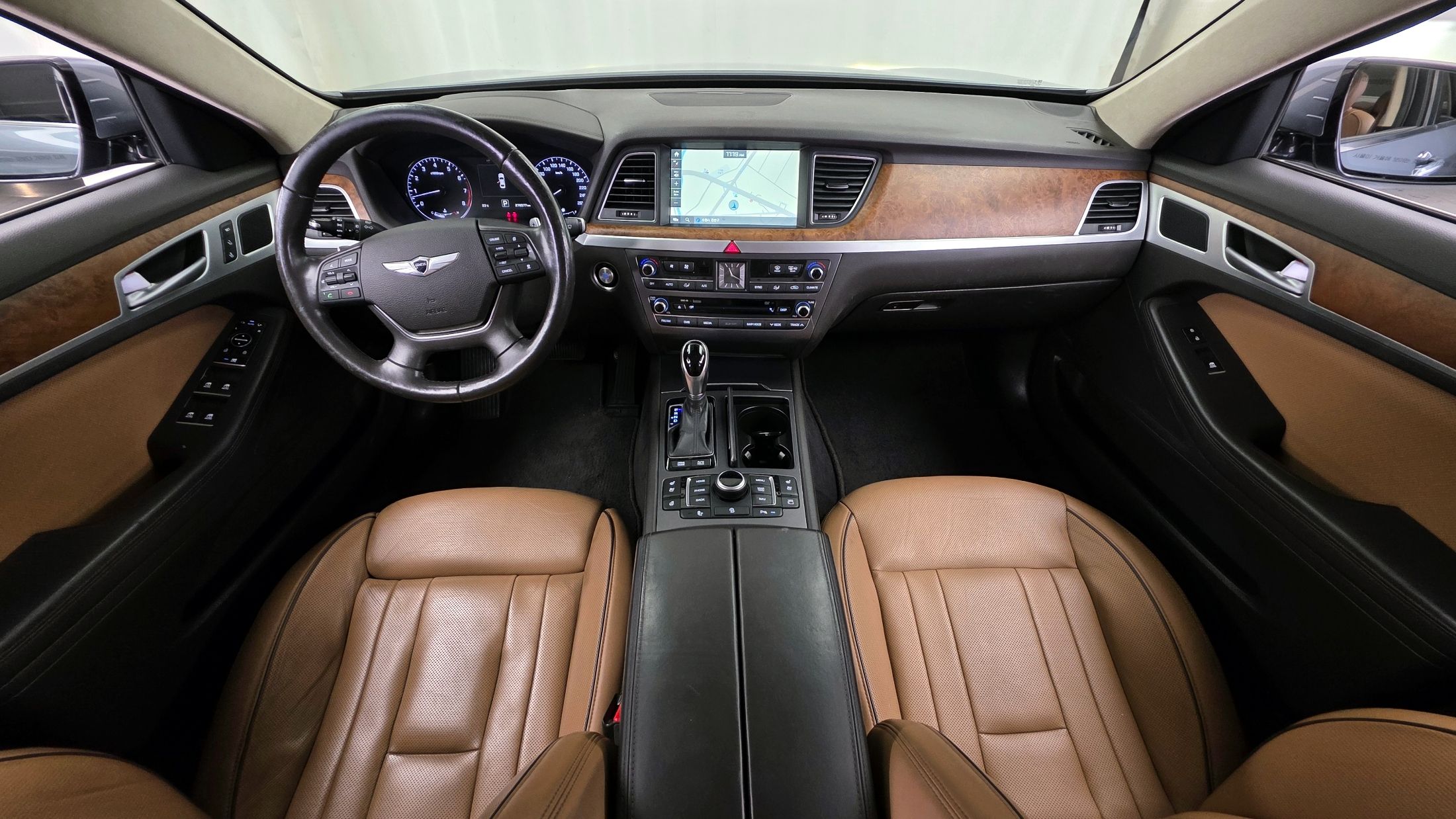 HYUNDAI GENESIS DH 2014