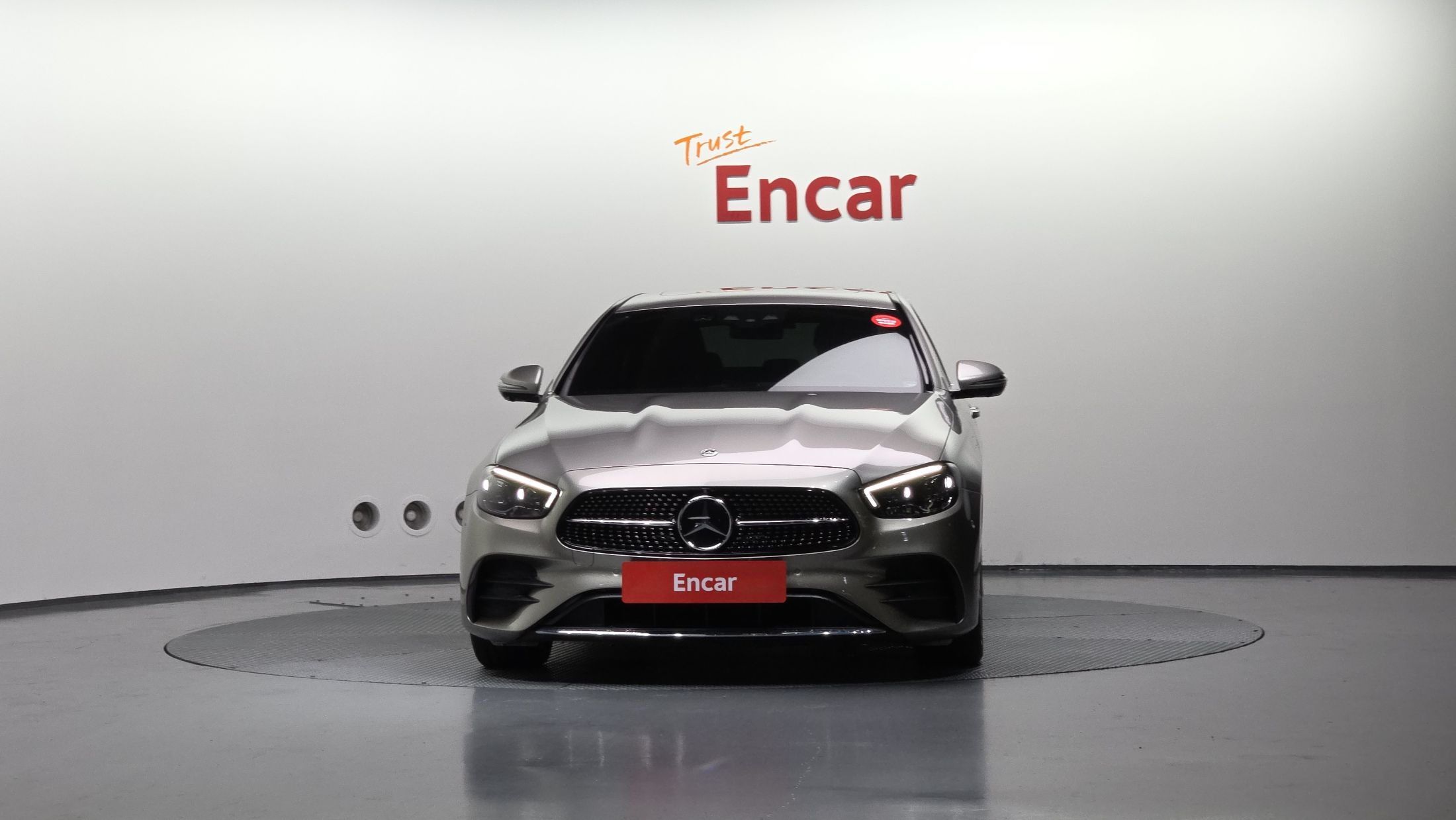 MERCEDES BENZ E-CLASS W213 2022