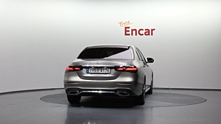 MERCEDES BENZ E-CLASS W213 2022