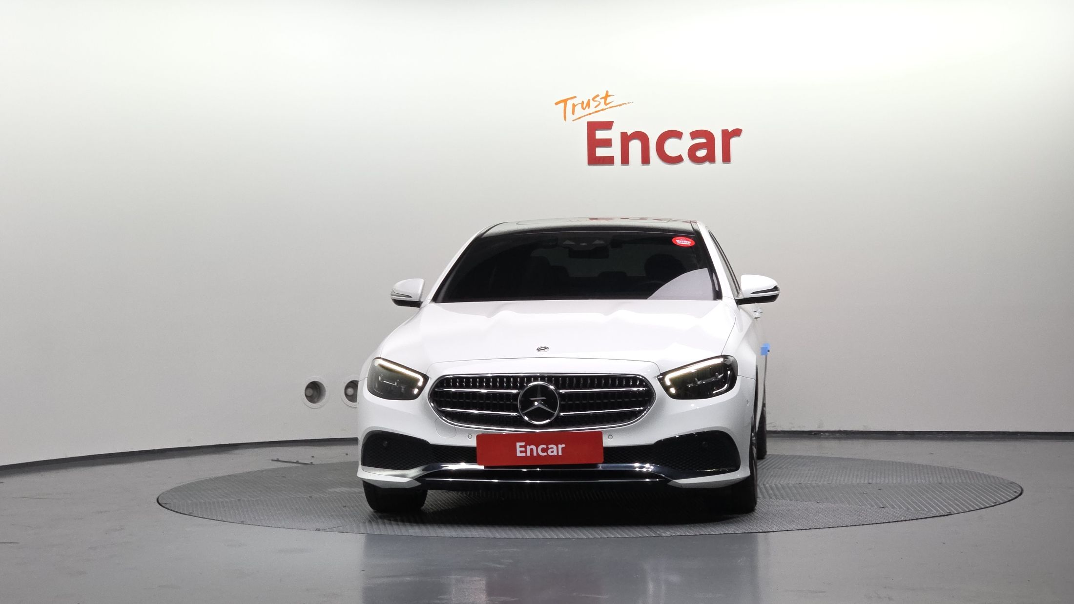 MERCEDES BENZ E-CLASS W213 2021