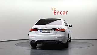 MERCEDES BENZ E-CLASS W213 2021