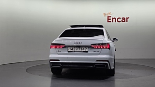 AUDI A6 C8 2021