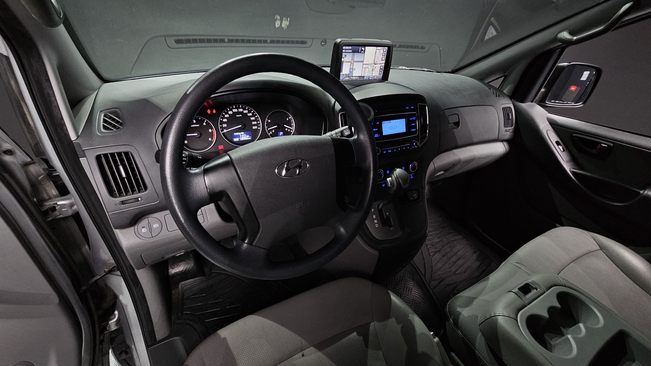 HYUNDAI STAREX GRAND 2018
