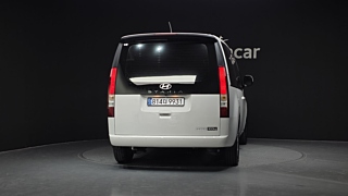 HYUNDAI STARIA 2024