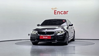 BMW 5-SERIES G30 2019