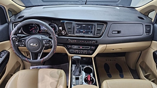 KIA CARNIVAL 2018