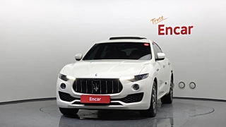MASERATI LEVANTE 2016