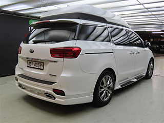 KIA CARNIVAL 2019
