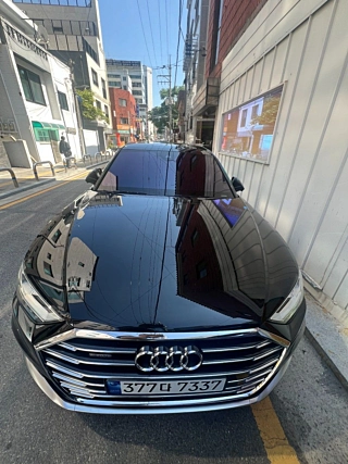 AUDI A8 D5 2021