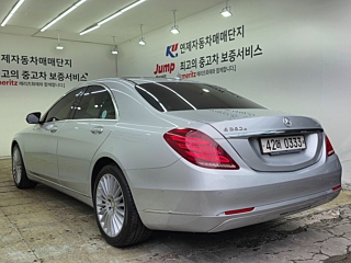 MERCEDES BENZ S-CLASS W222 2016
