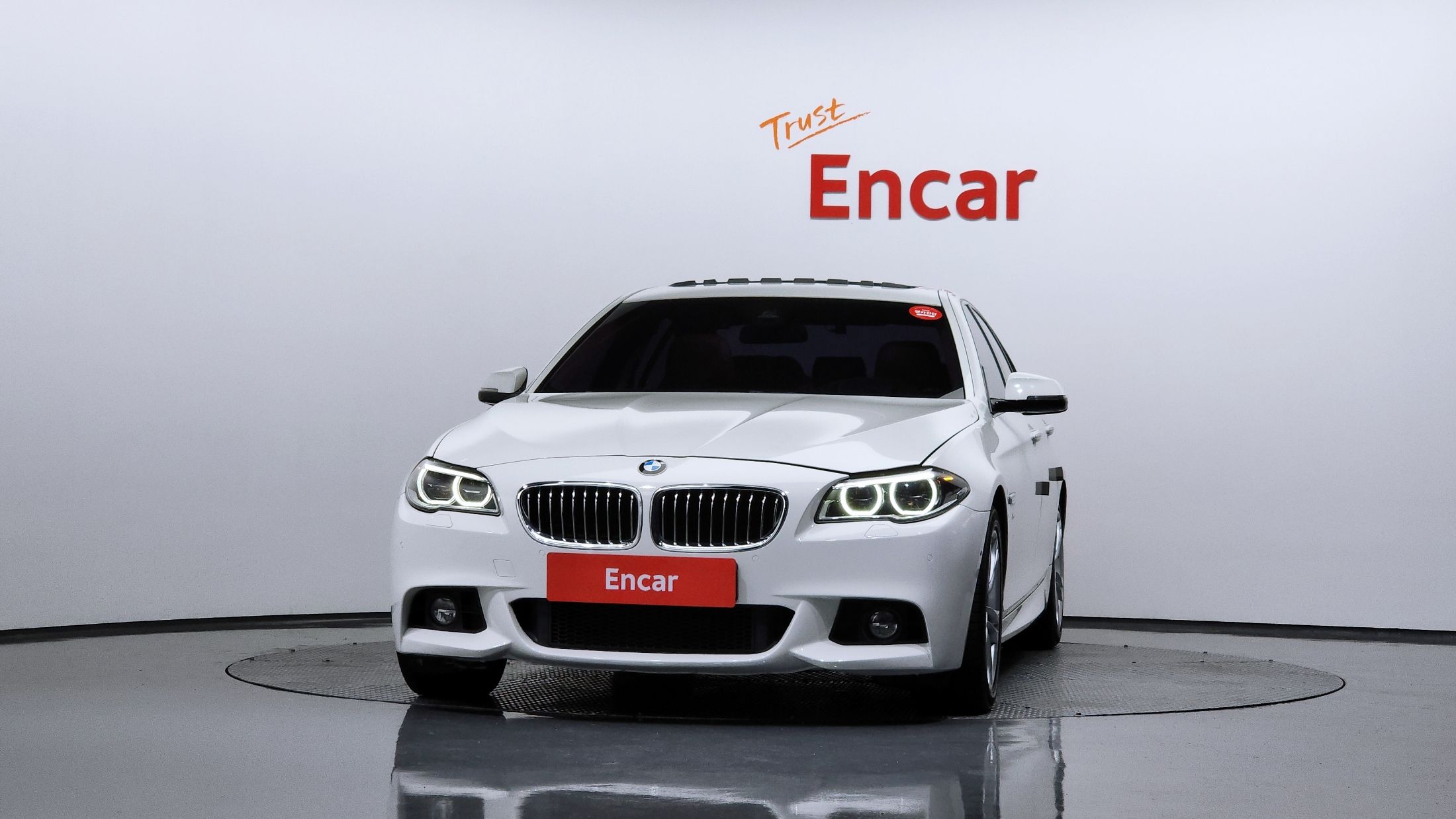 BMW 5-SERIES F10 2016