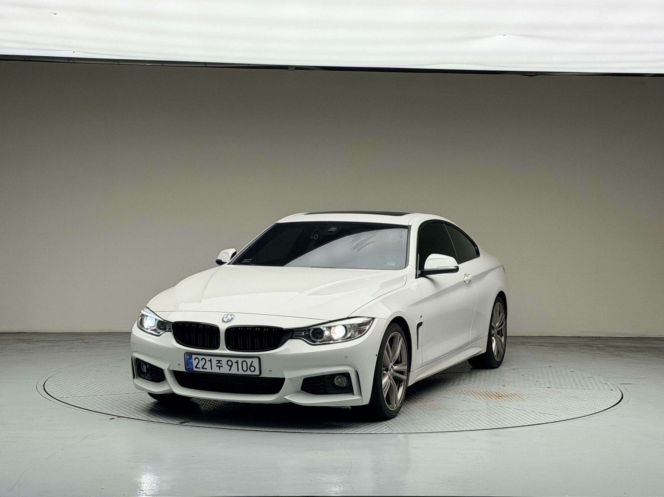 BMW 4-SERIES F32 2017