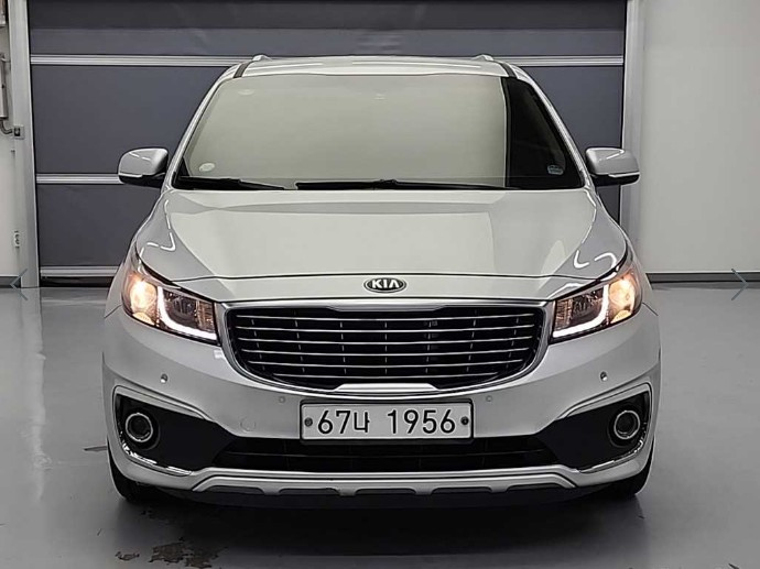 KIA CARNIVAL 2014
