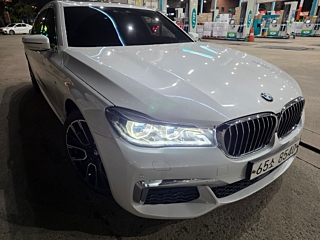 BMW 7-SERIES G11 2018