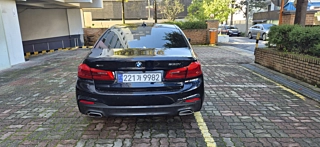 BMW 5-SERIES G30 2019