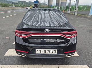HYUNDAI GRANDEUR IG 2018