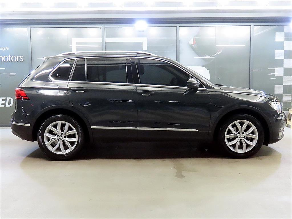 VOLKSWAGEN TIGUAN 2020
