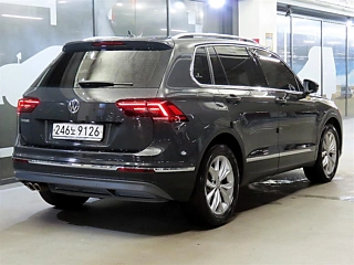 VOLKSWAGEN TIGUAN 2020