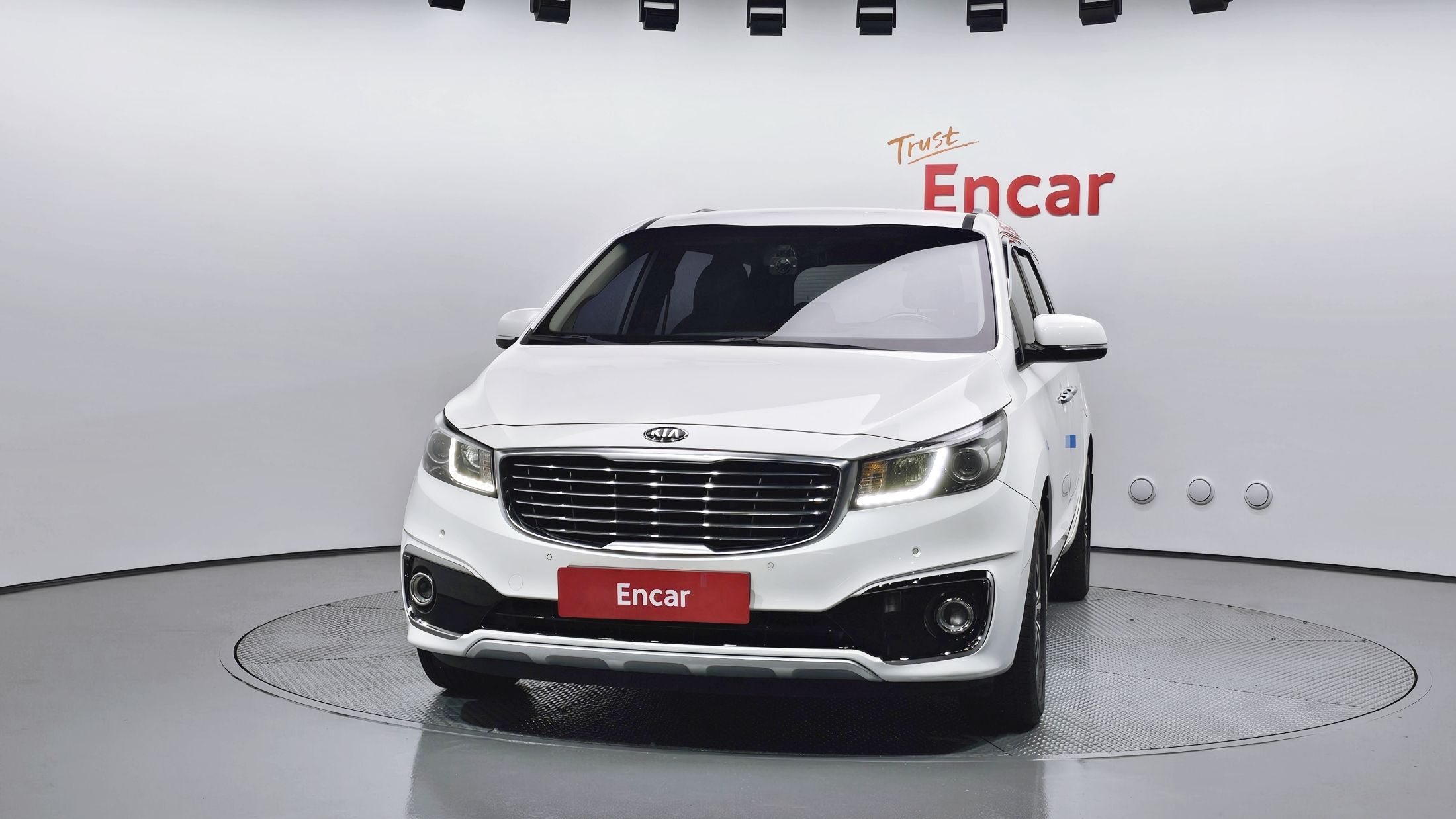 KIA CARNIVAL 2017