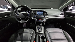 HYUNDAI AVANTE AD 2017