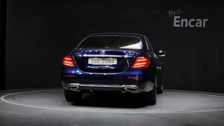 MERCEDES BENZ E-CLASS W213 2018