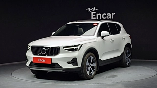 Заказать VOLVO XC40