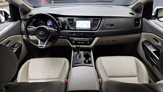 KIA CARNIVAL 2016