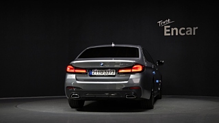 BMW 5-SERIES G30 2023