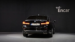 BMW 5-SERIES G30 2022