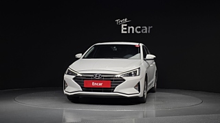 HYUNDAI AVANTE AD 2019