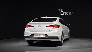 HYUNDAI AVANTE AD 2019