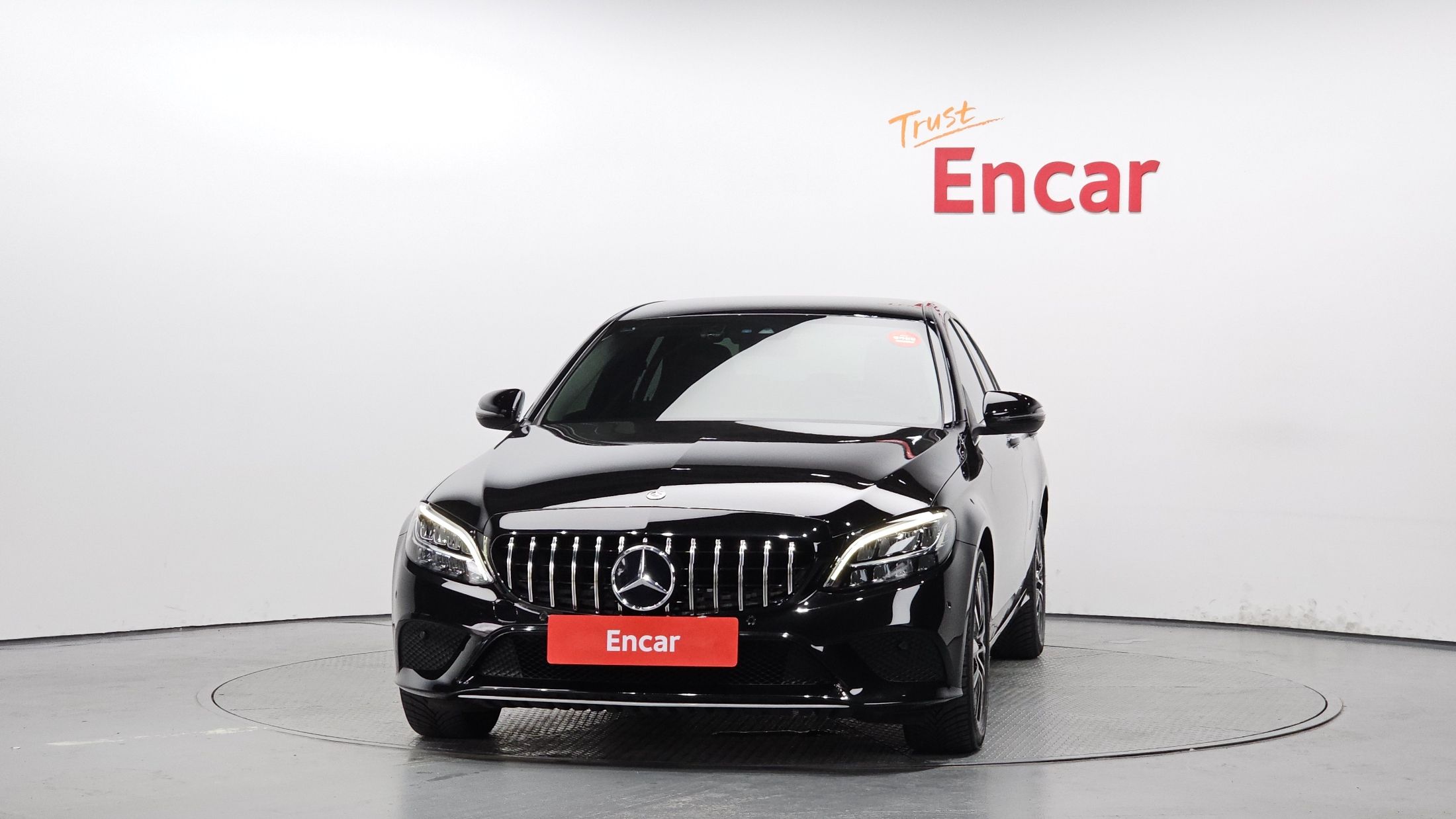 MERCEDES BENZ C-CLASS W205 2019