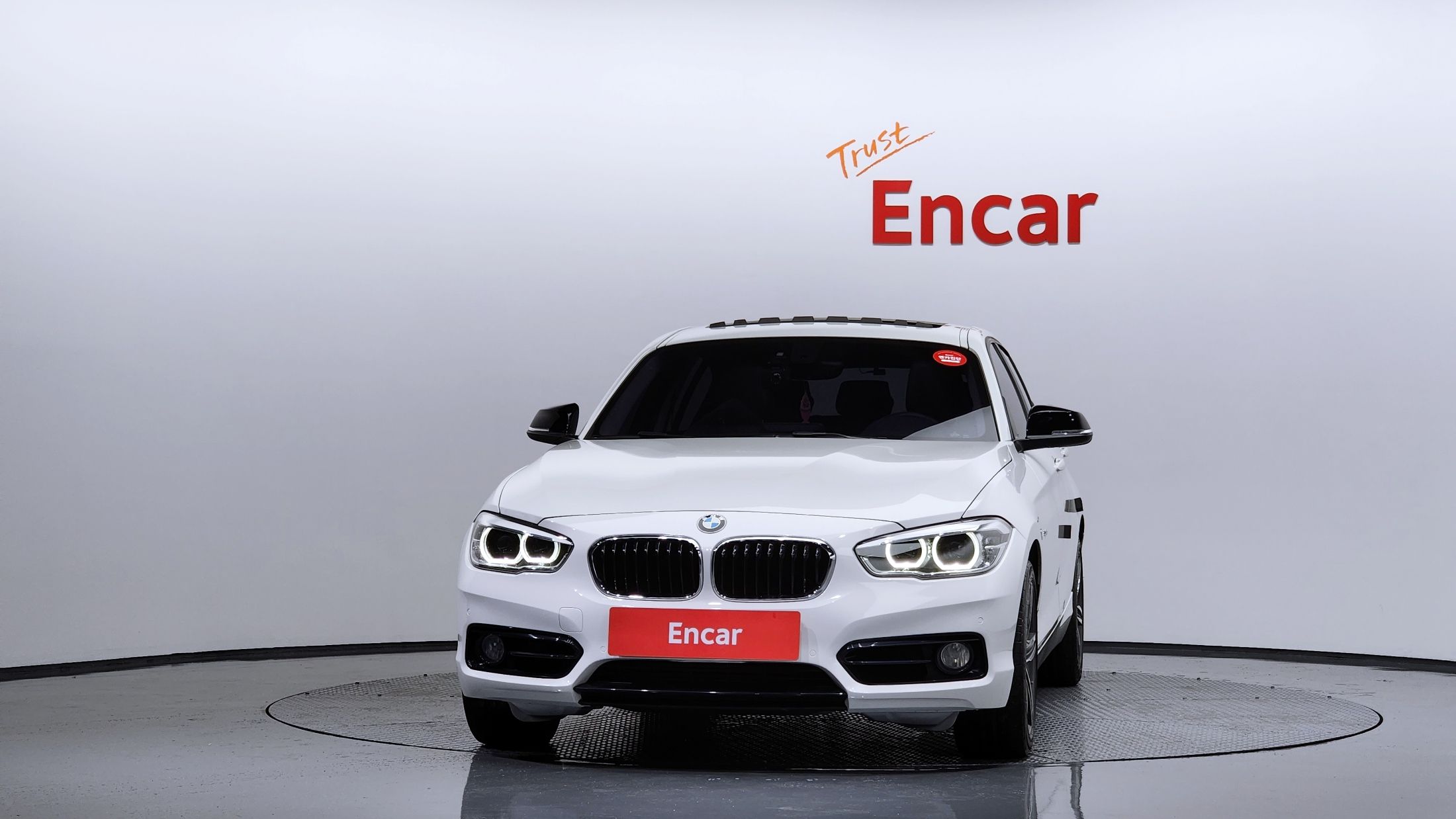 BMW 1-SERIES F20 2016