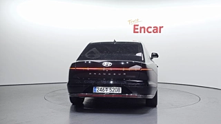 HYUNDAI GRANDEUR HYBRID GN7 2023