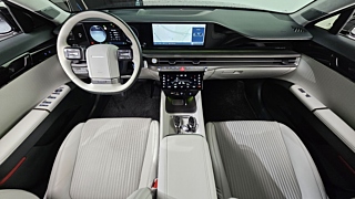 HYUNDAI GRANDEUR HYBRID GN7 2023