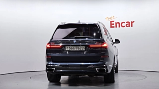BMW X7 G07 2020