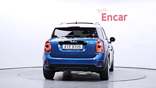 MINI COUNTRYMAN COOPER 2018