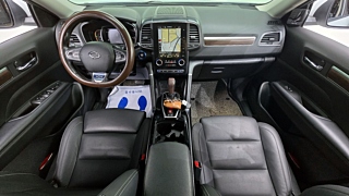 SAMSUNG QM6 2020