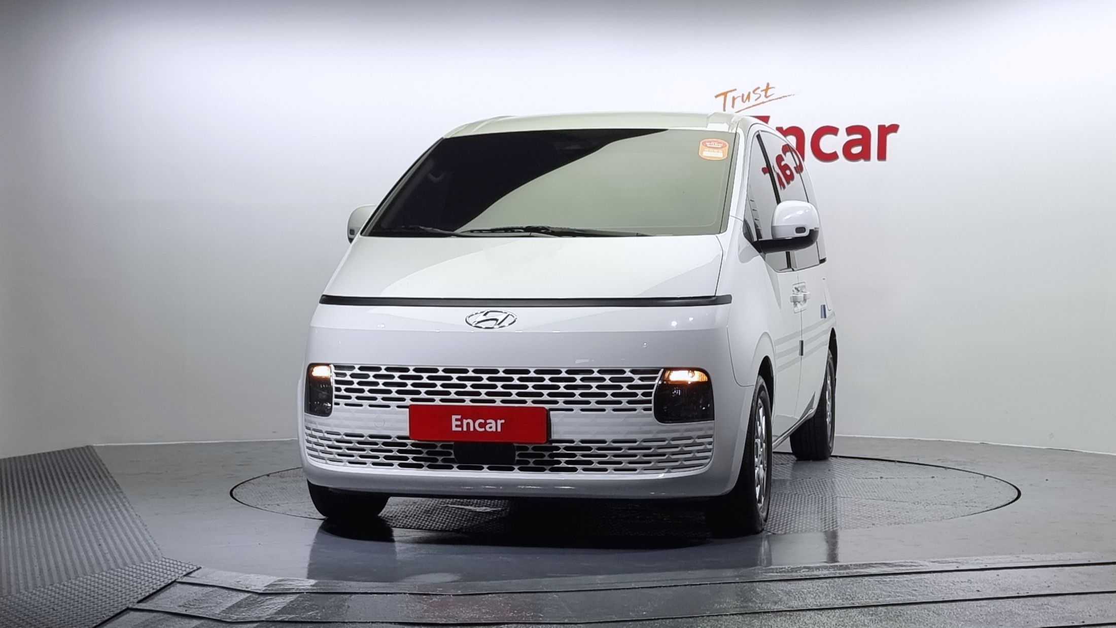 HYUNDAI STARIA 2021