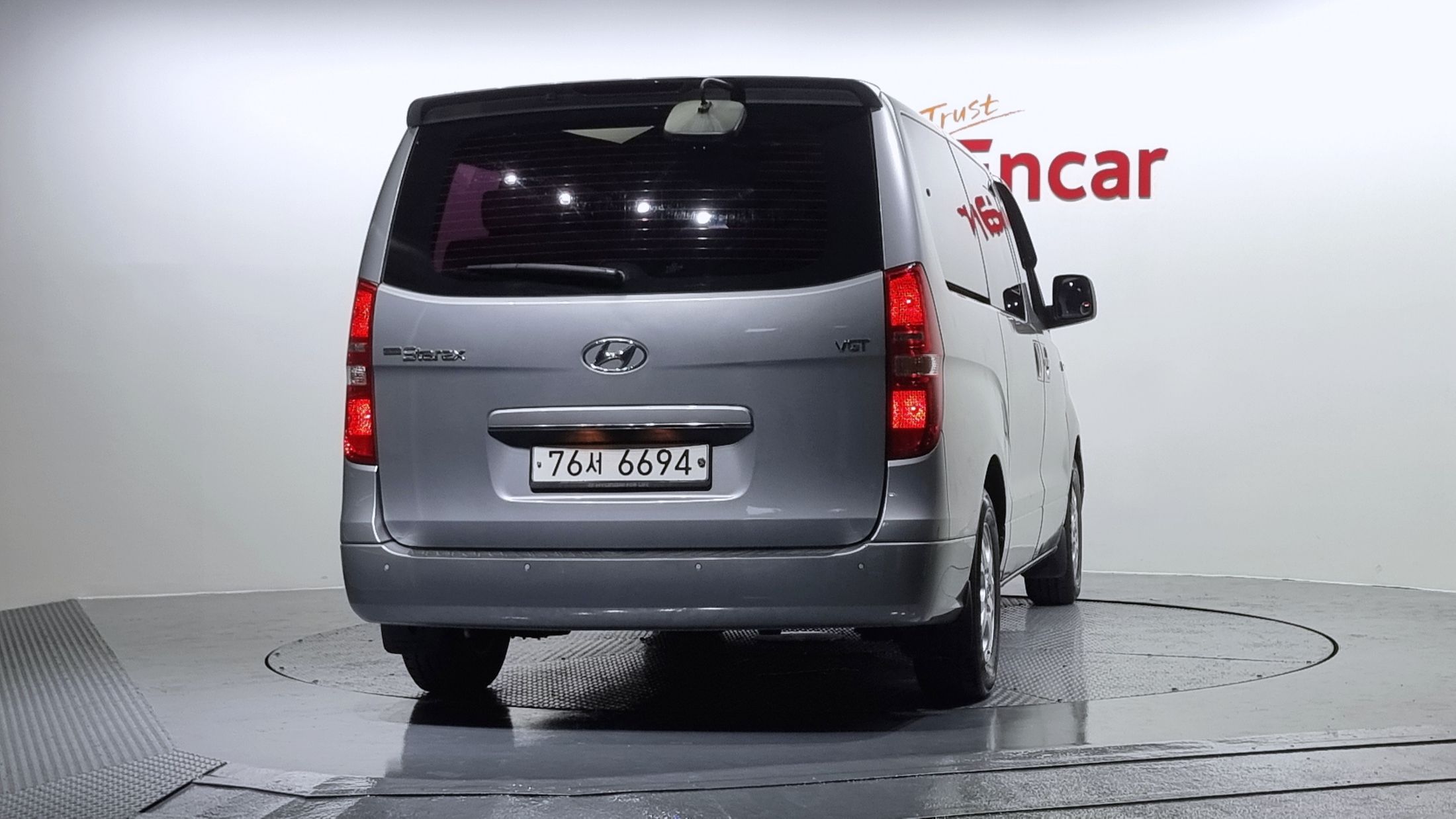 HYUNDAI STAREX GRAND 2015
