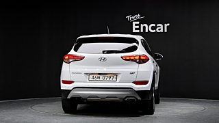 HYUNDAI TUCSON 2016