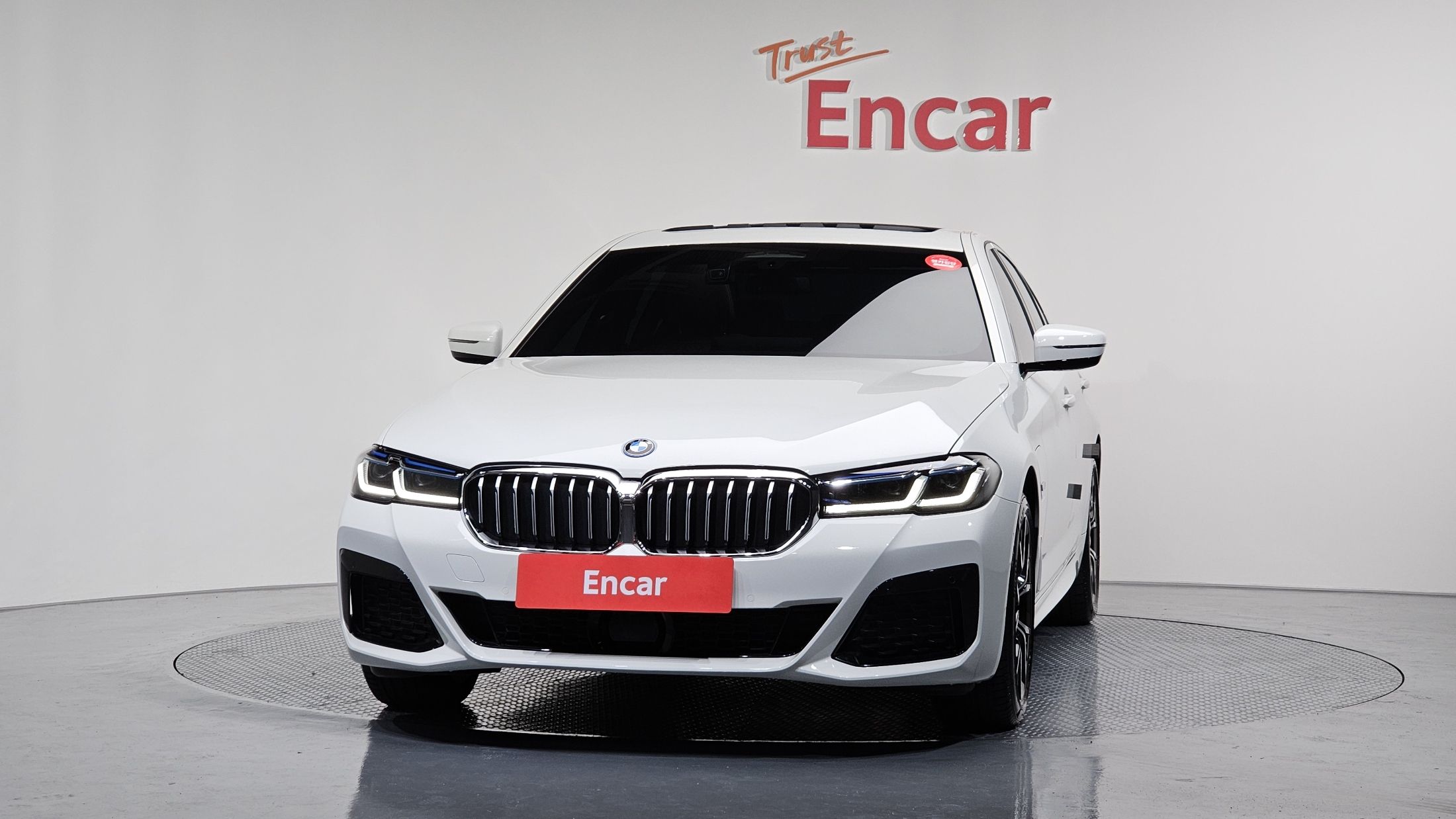 BMW 5-SERIES G30 2022