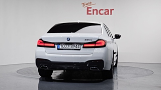 BMW 5-SERIES G30 2022